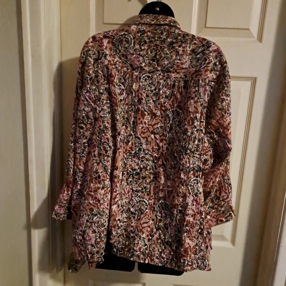 Multicolored multipattern button up size 3XL 5/$25 - Picture 2 of 4